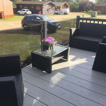 Tattershall Lakes Retreat 3 Bedroom Mini Lodge Waddington  Extérieur photo