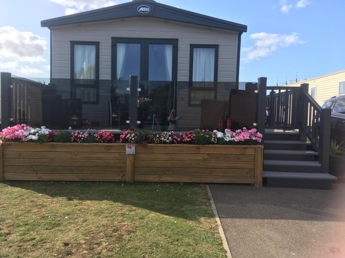 Tattershall Lakes Retreat 3 Bedroom Mini Lodge Waddington  Extérieur photo